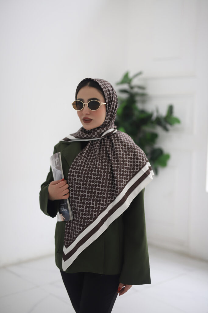 استایل بهاری ۱۴۰۴ با شال و روسری