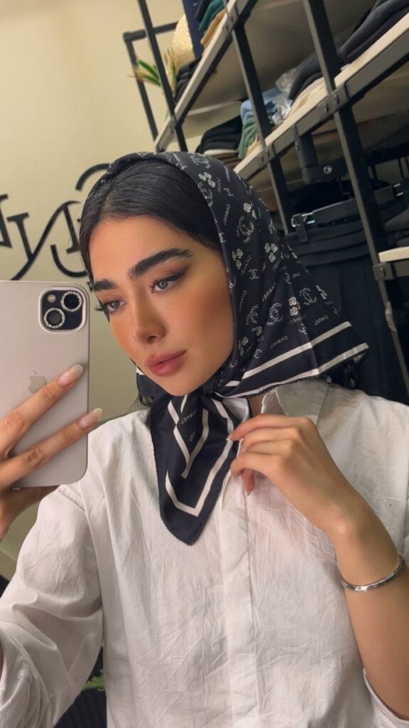 خرید شال و روسری