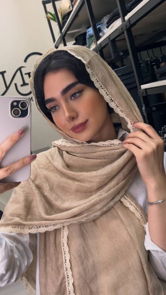 شال پلیسه