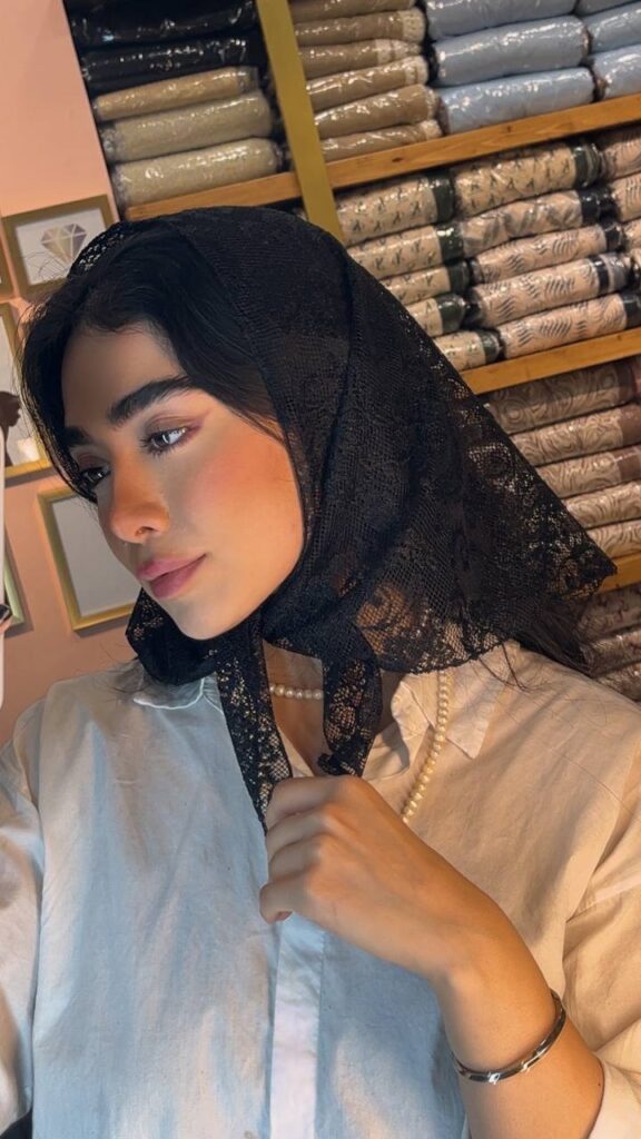 مینی اسکارف سه گوش