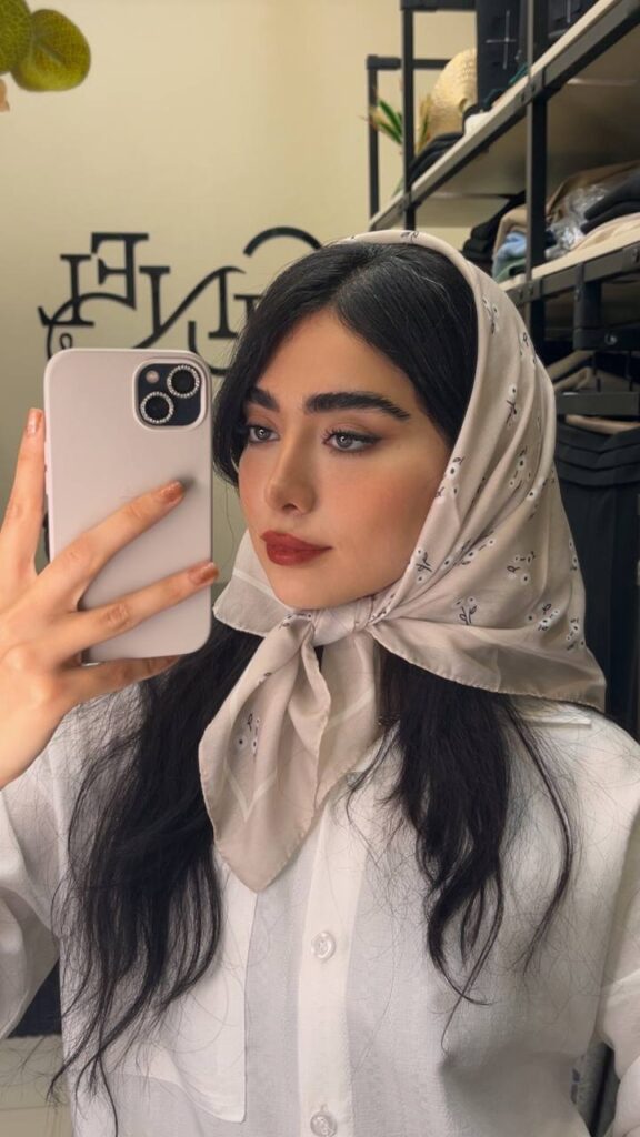 مینی اسکارف