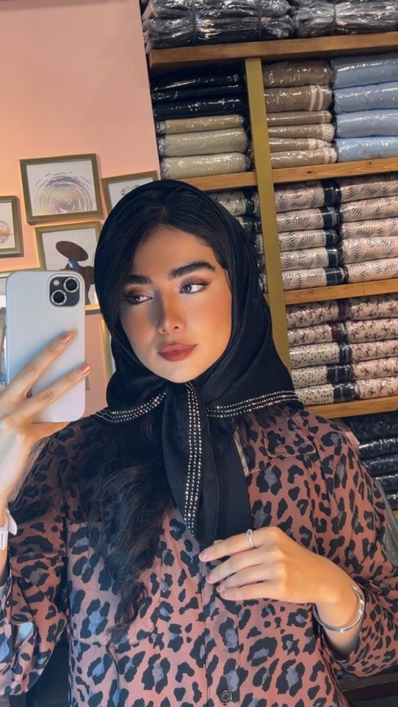 روسری کوپرا