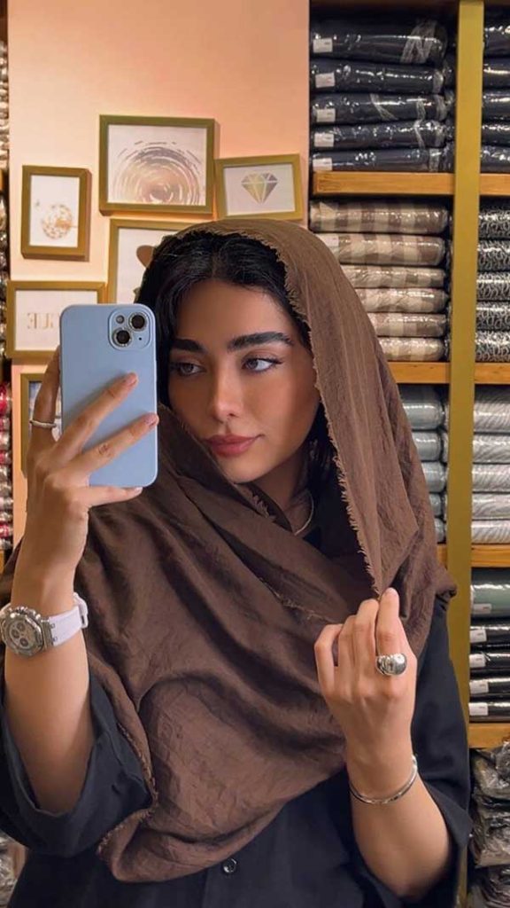 خرید مستقیم شال و روسری از عمده فروشی معتبر