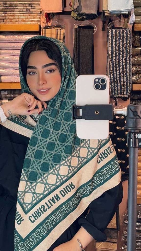 شال و روسری پاییزه