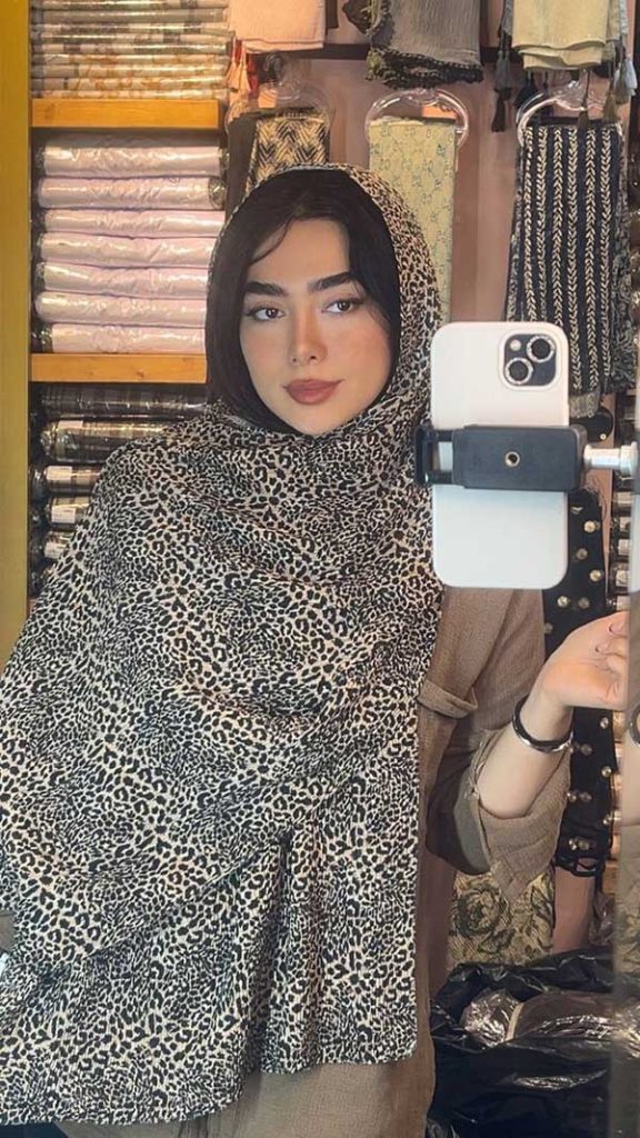 خرید عمده شال در بازار