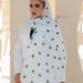 How to match shawls and scarves with clothes?