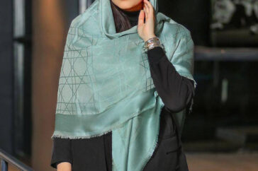 خرید عمده روسری از کارخانه