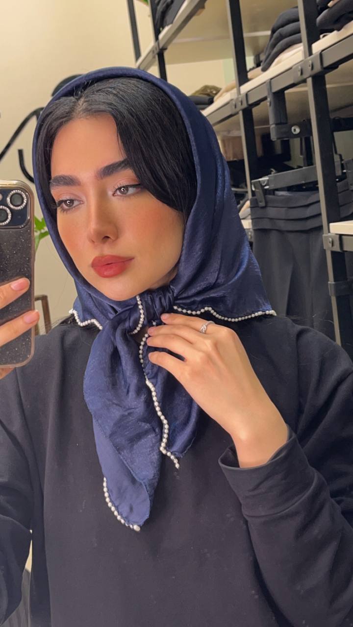 استایل بهاری ۱۴۰۴ با شال و روسری