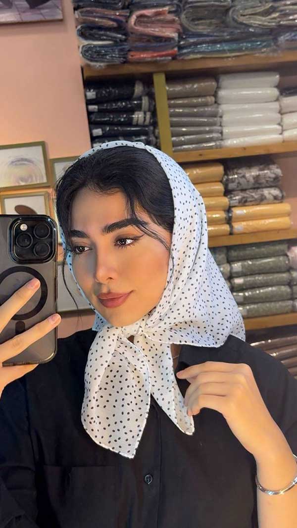 چگونه مینی اسکارف را در استایل روزمره استفاده کنیم؟