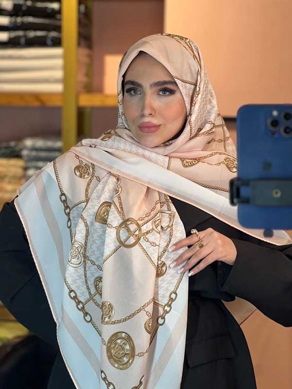 روسری حریر دستدوز
