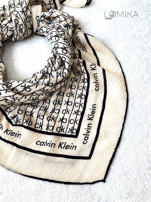 روسری پلیسه طرح ck سری انتخابی کد r139 (عمده)