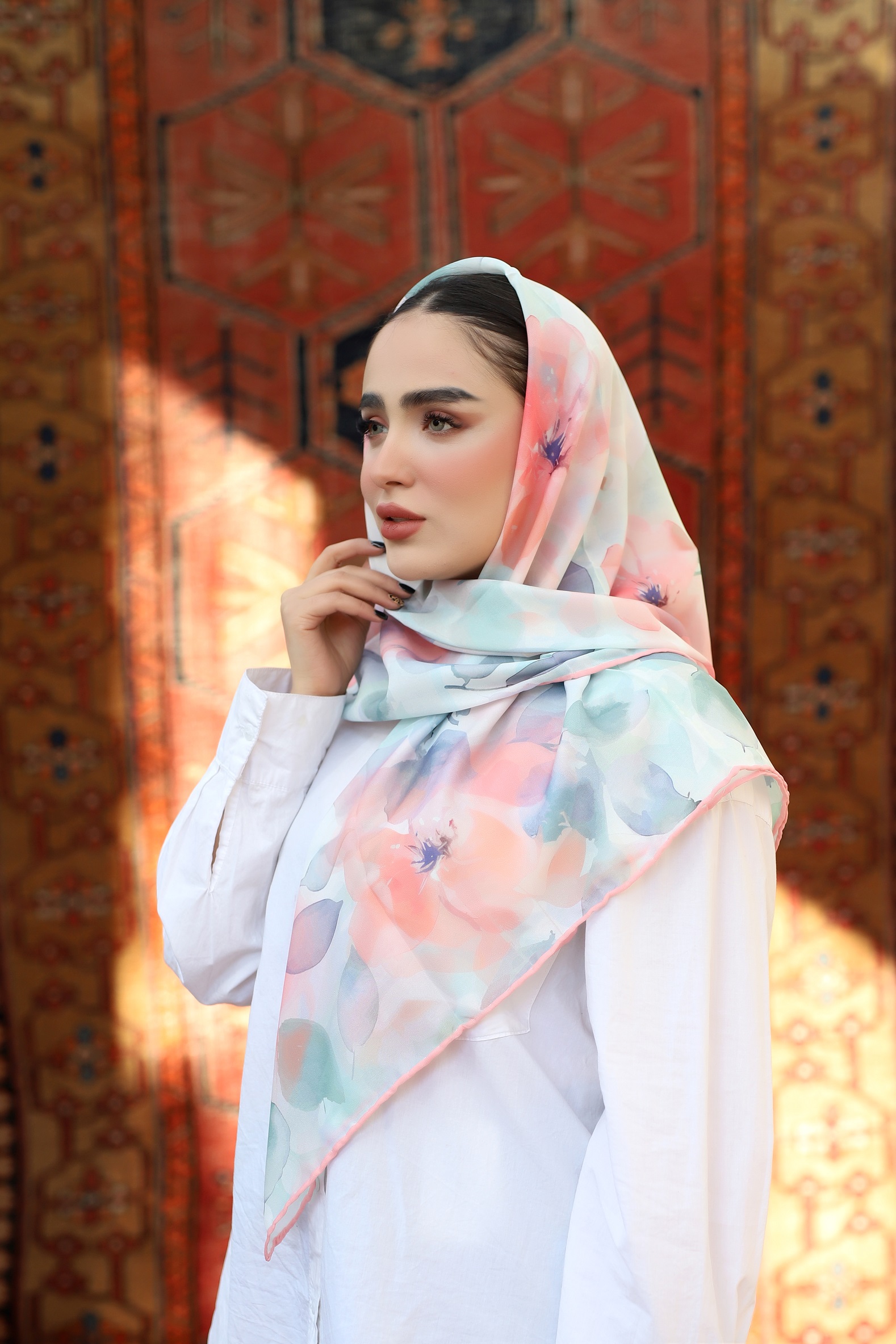 روسری حریردستدوز ابرنگی بسته10طرحی کد r56 (عمده)