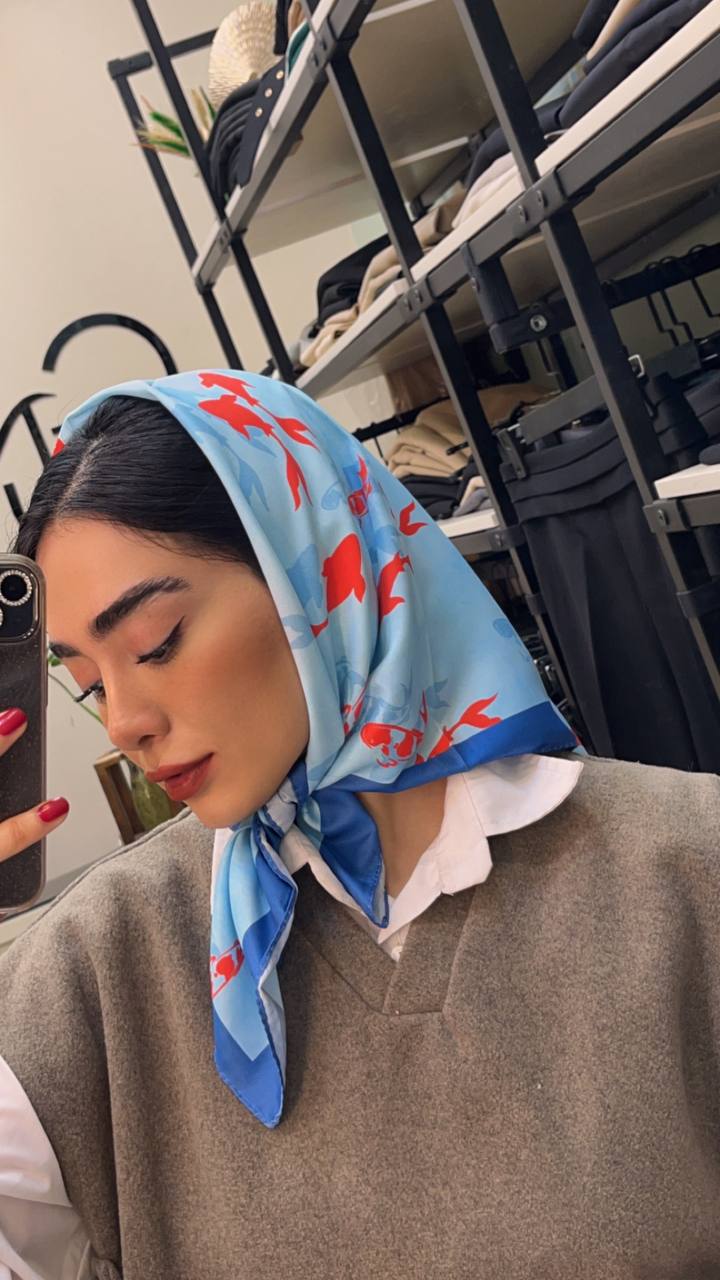 مینی اسکارف ابریشم توییل طرحای انتزاعی بسته8طرحی کد mt25 (عمده)