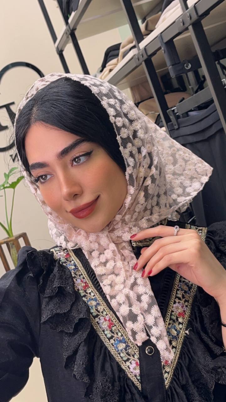 مینی اسکارف سه گوش توری بابونه بسته8رنگی کد mm6 (عمده)