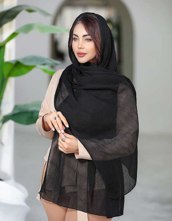 شال پلیسه حریر بسته17رنگی کد sp39 (عمده)
