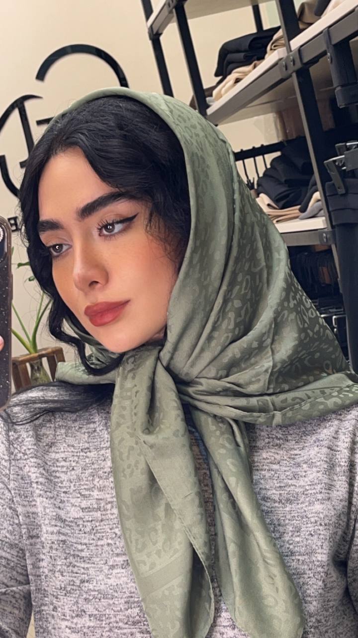 روسری ابریشم ترک طرح پلنگی بسته11رنگی  کد rm11 (عمده)
