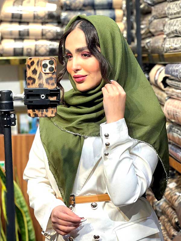 روسری درختی دورنگین بسته8رنگی کد rm18 (عمده)
