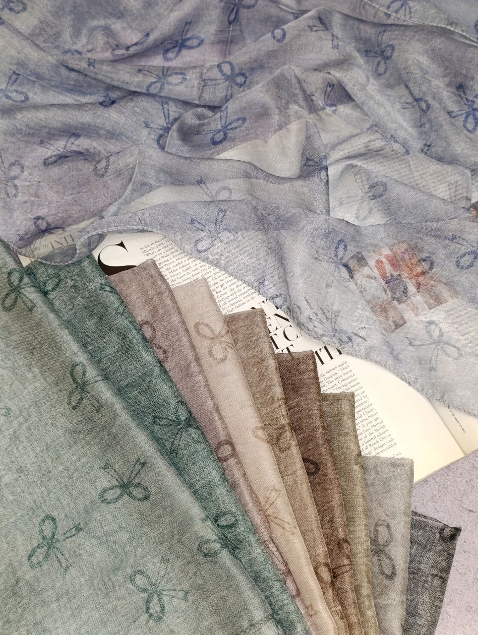 شال حریر طرح پاپیون بسته10رنگی کد sh57 (عمده)