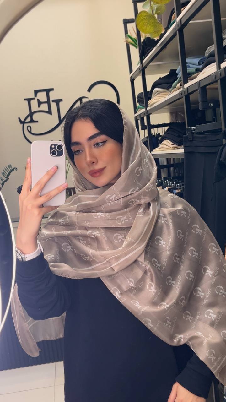شال حریر پک کرم بسته10طرحی کد sh60 (عمده)