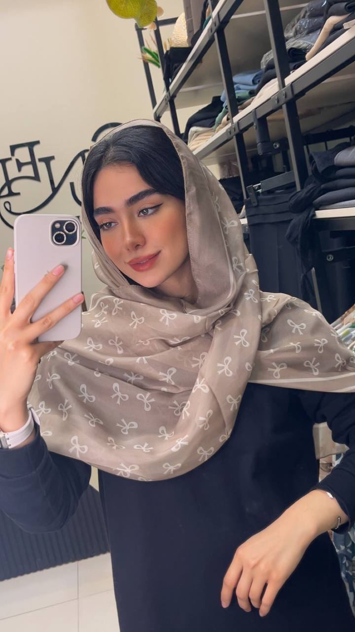 شال حریر پک کرم بسته10طرحی کد sh60 (عمده)