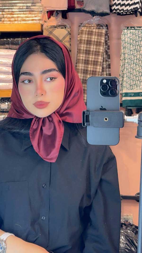 مینی اسکارف ساتن بسته8رنگی کد m5 (عمده)
