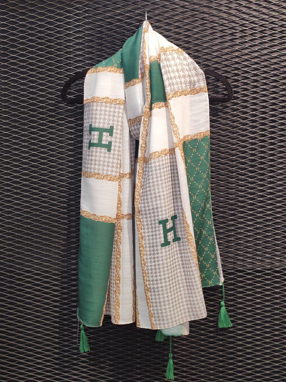 شال طرحبندی بسته10طرحی کد sh1 (عمده)