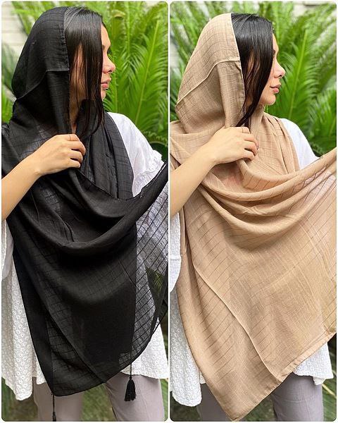 شال نخی مربع بسته19رنگی کد sa19 (عمده)