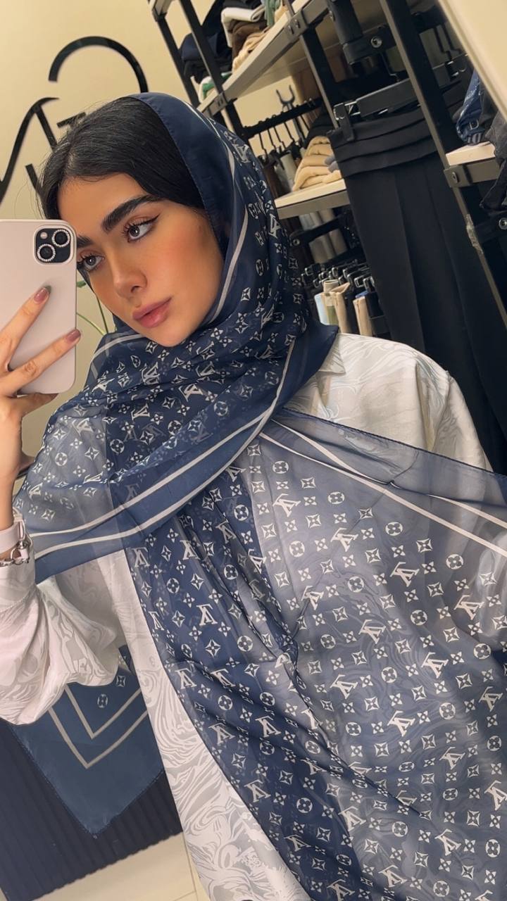 شال حریرچاپی پک سورمه ای بسته10طرحی کد sh68 (عمده)
