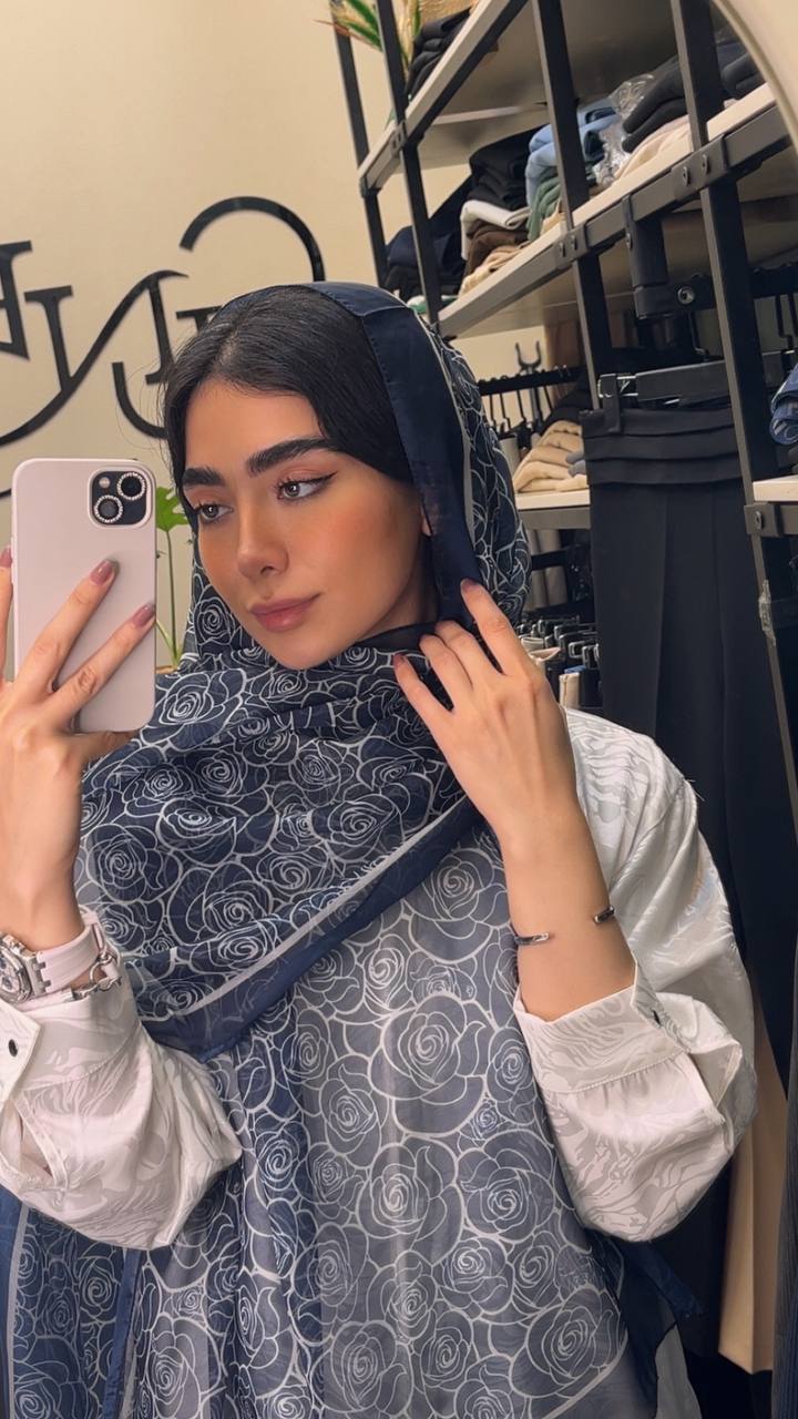 شال حریرچاپی پک سورمه ای بسته10طرحی کد sh68 (عمده)