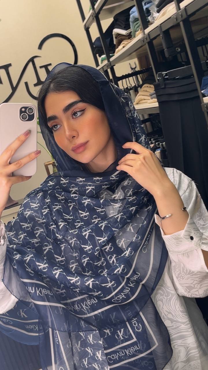 شال حریرچاپی پک سورمه ای بسته10طرحی کد sh68 (عمده)