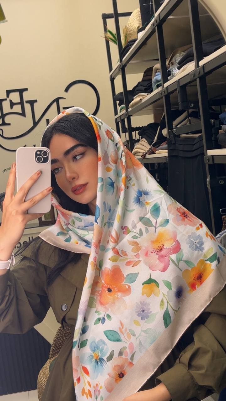 روسری نخی ابرنگی بسته8طرحی کد r92 (عمده)