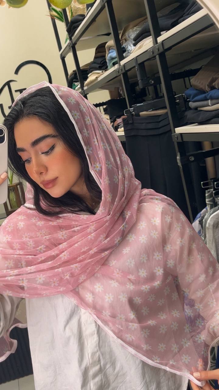شال توری پک صورتی بسته6طرحی کد sh52 (عمده)