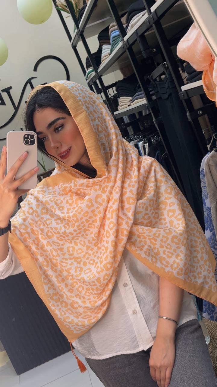 شال چاپی پک پرتقالی بسته10طرحی کد sh75 (عمده)