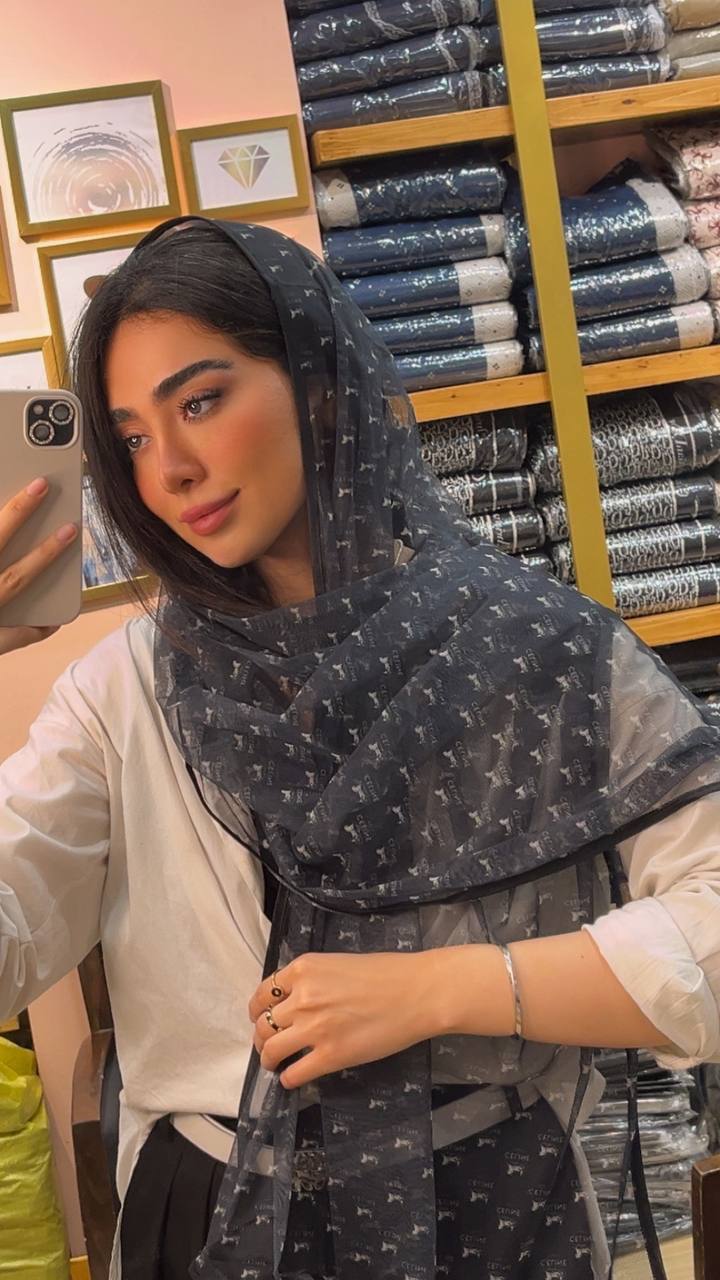شال توری چاپی پک مشکی بسته6طرحی کد sh77 (عمده)