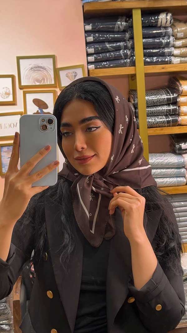 مینی اسکارف پک قهوه ای بسته10طرحی کد mt60 (عمده)
