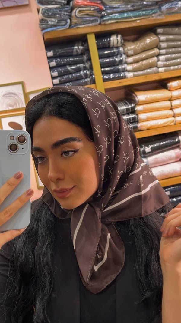 مینی اسکارف پک قهوه ای بسته10طرحی کد mt60 (عمده)

