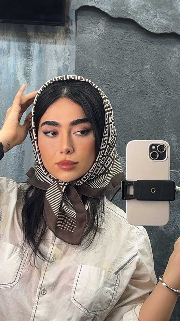 مینی اسکارف پک قهوه ای بسته10طرحی کد mt60 (عمده)
