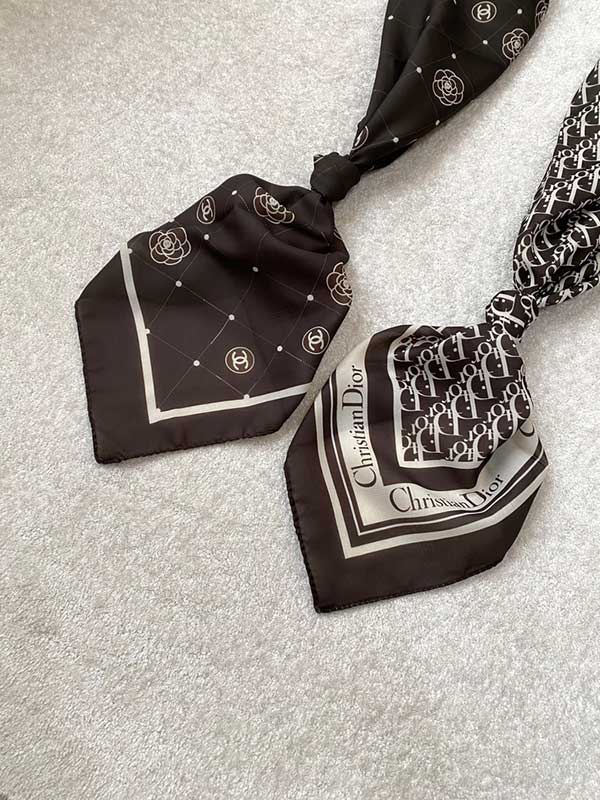 مینی اسکارف پک قهوه ای بسته10طرحی کد mt60 (عمده)
