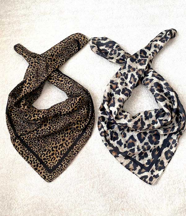 روسری پلنگی
