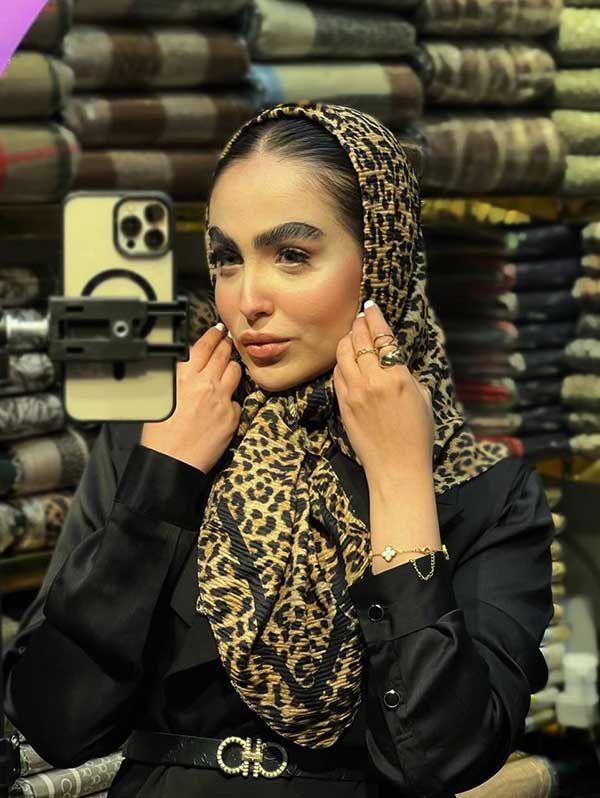 روسری پلیسه پلنگی بسته2رنگی r127 (عمده)
