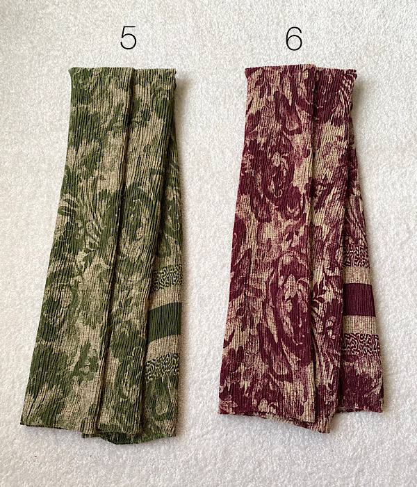 شال پلیسه طرح گل
