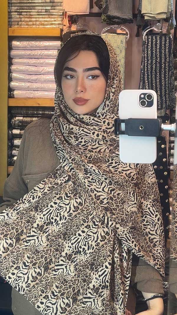 شال پلیسه پلنگی
