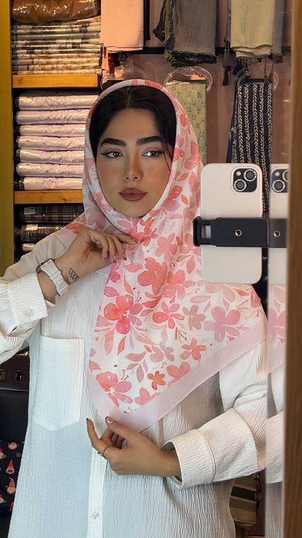 روسری پلیسه صورتی
