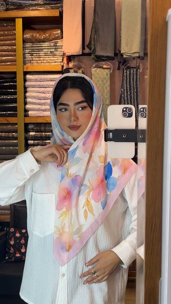 روسری پلیسه صورتی
