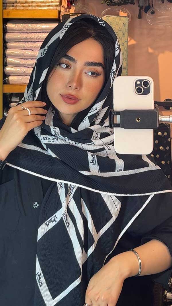 روسری پلیسه پک سفیدمشکی بسته3طرحی کد r137 (عمده)
