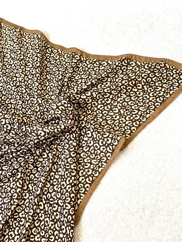 روسری چاپ خیس بسته6رنگی کد r143 (عمده)
