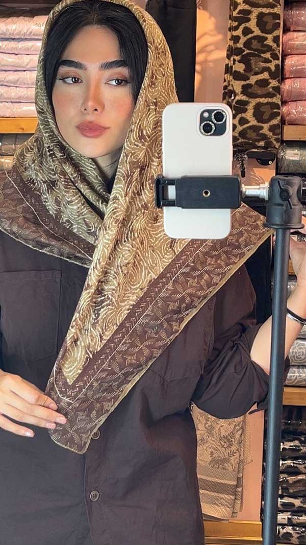 خرید عمده روسری چاپ خیس | قیمت همکاری
