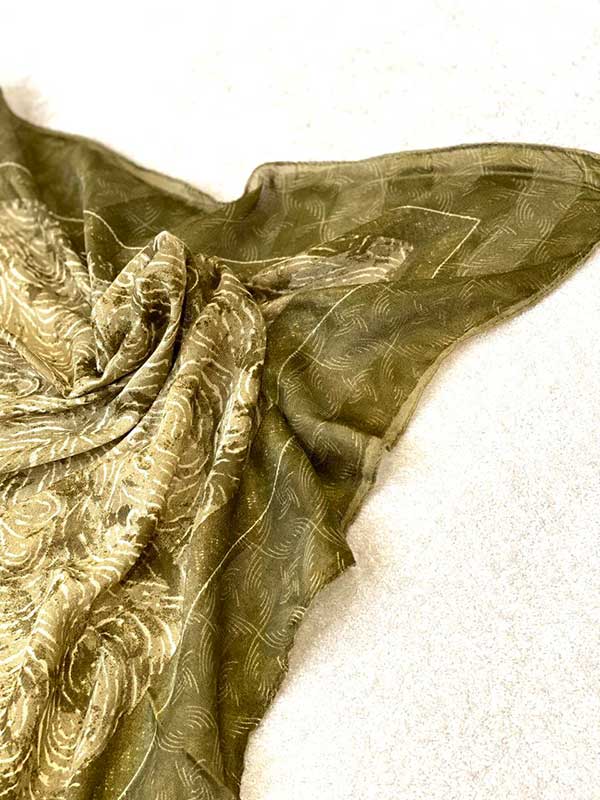 خرید عمده روسری چاپ خیس | قیمت همکاری
