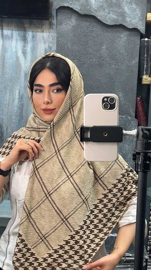 روسری پلیسه پیچازی بسته5رنگی کد r145 (عمده)
