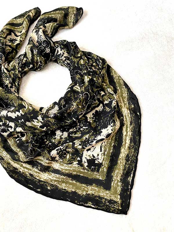 روسری چاپ خیس بسته6رنگی کد r147 (عمده)
